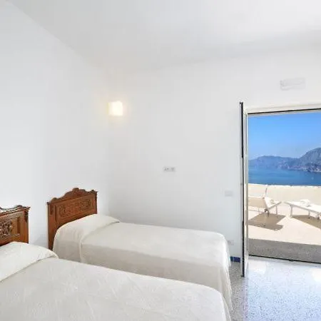 Sleeps 5 Praiano